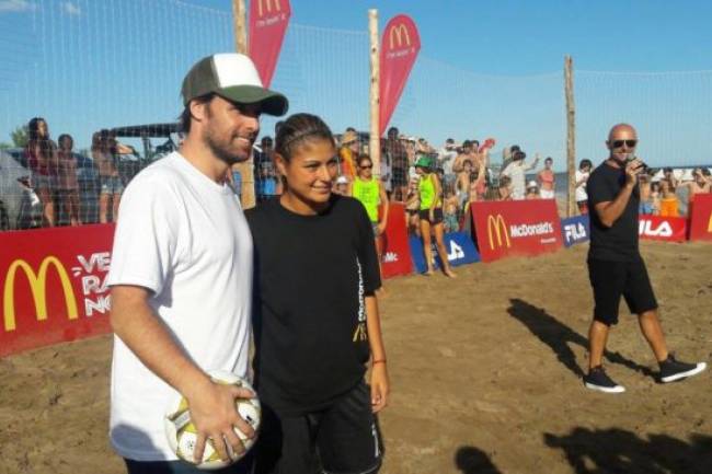 Mc Donald´s realizó una nueva clínica de fútbol para chicos en Pinamar