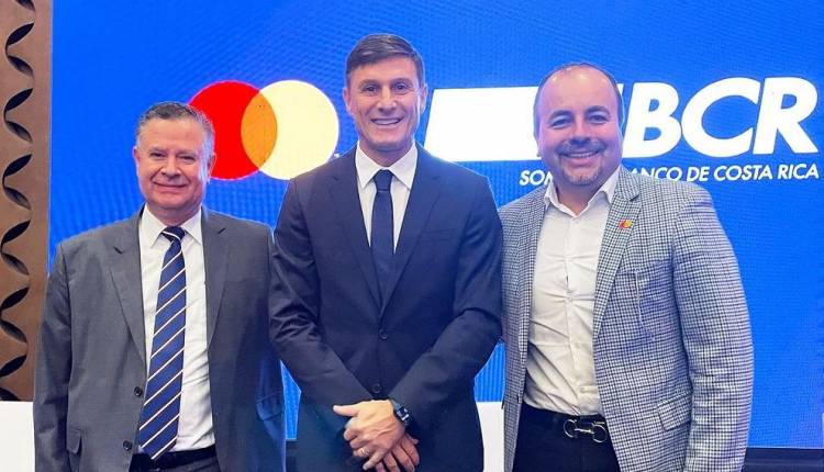 Javier Zanetti participó de la activación de Mastercard y Banco de Costa Rica