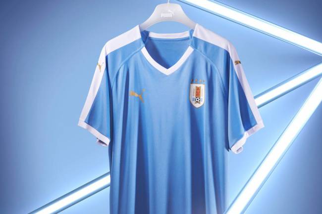 Puma presented the new jersey of Uruguay