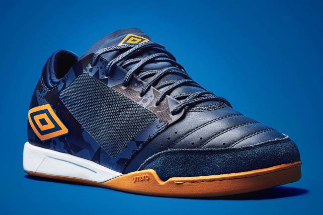 Umbro Argentina presents its new futsal booties