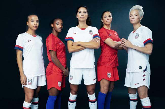 La camiseta femenina de Estados Unidos causa furor de ventas