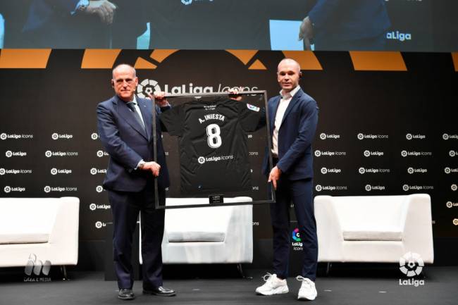 Andrés Iniesta se suma a LaLiga Icons