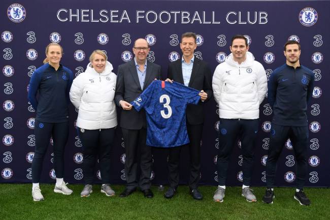 Chelsea changes from main sponsor