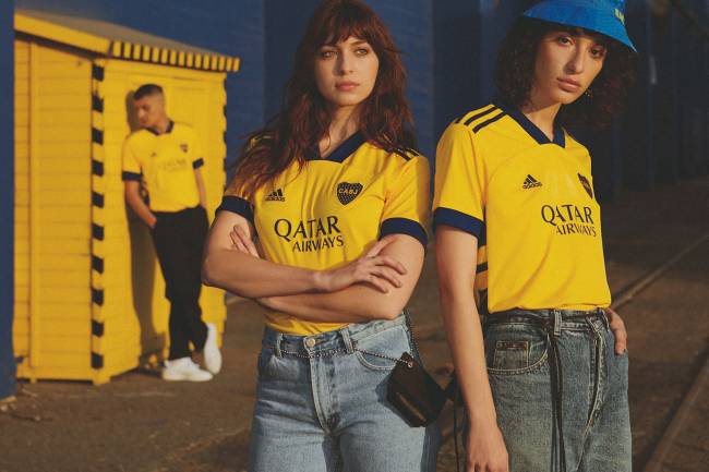 Adidas presenta la camiseta por el 80° Aniversario de La Bombonera