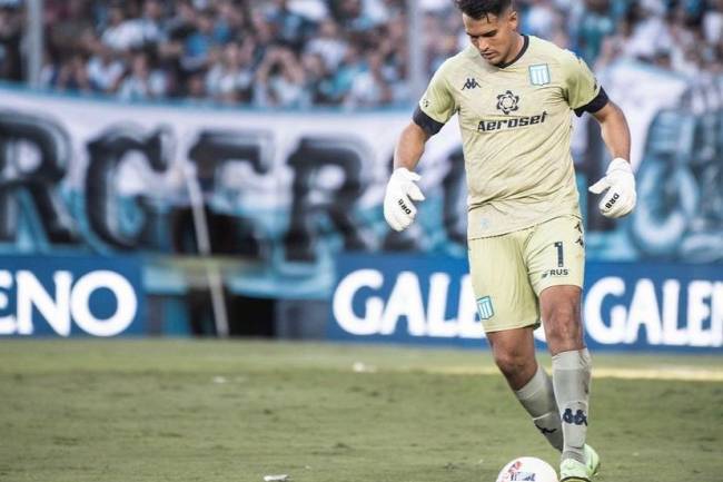 Dribbling joins the goalkeepers and goalkeepers of Argentine soccer