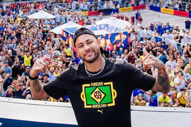 Neymar fue sensación en Los Angeles de la mano de PUMA