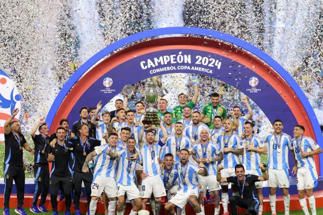 The Million-Dollar Prize Won by the Argentine National Team After Winning the CONMEBOL Copa América