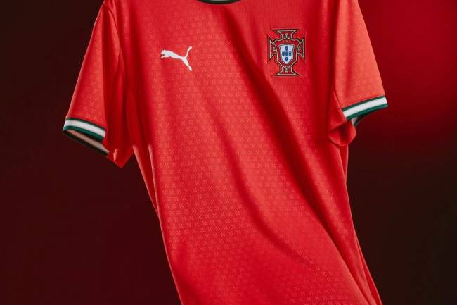 Puma presentó la nueva camiseta de la selección portuguesa