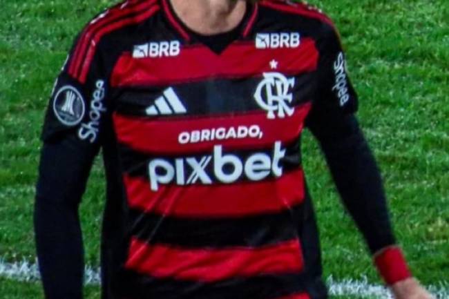 Flamengo bid farewell to their main sponsor with a special jersey message