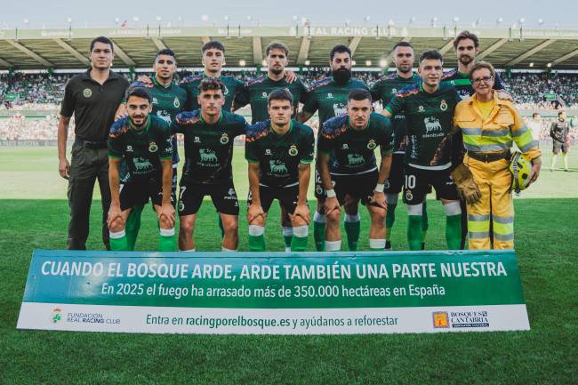 Racing de Santander presentó una camiseta para concientizar sobre los incendios forestales