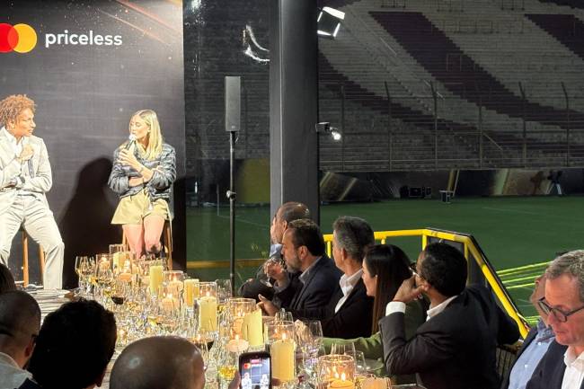 Paolo Guerrero participated in Mastercard's first Priceless Moment in Lima