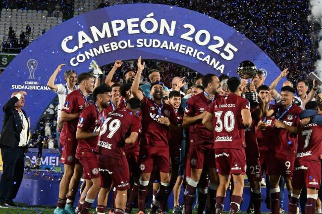 Lanús auctions all jerseys from CONMEBOL Sudamericana final