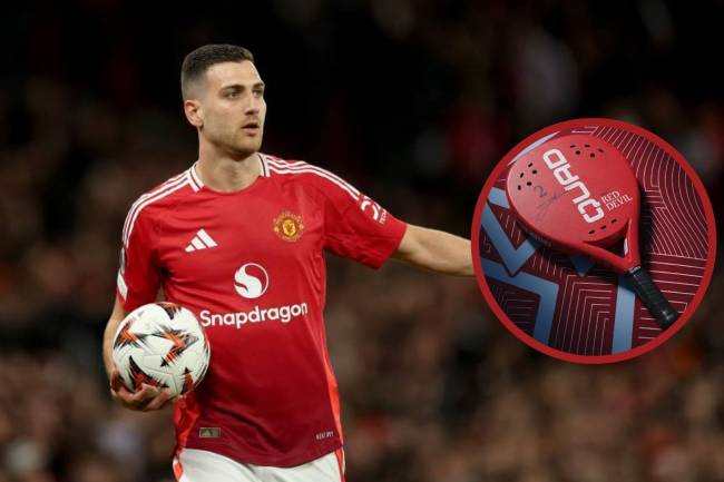 Un jugador de Manchester United creó su propia paleta de pádel