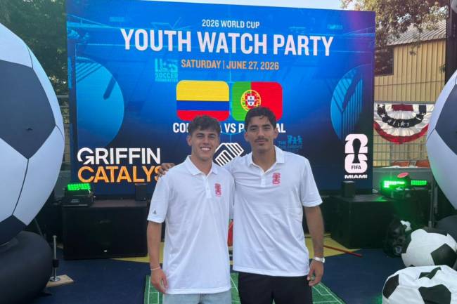 Rocco Ríos y Noah Allen sorprendieron a niños de Miami en la previa de Colombia-Portugal
