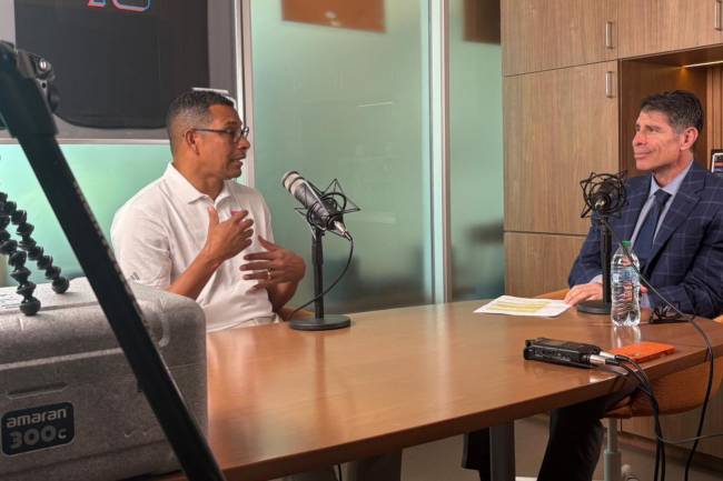 Gilberto Silva participó del podcast "Optimize Your Game" en Miami