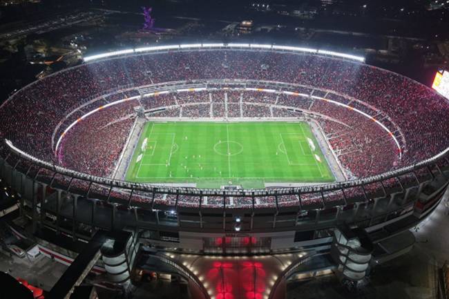 ¿Qué pasará con el naming sponsor del Estadio Monumental?