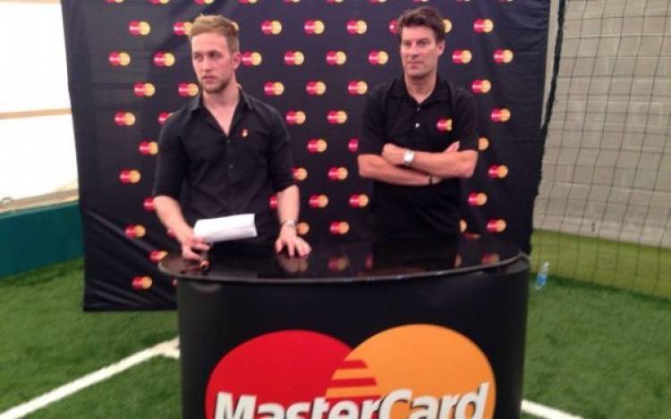 Mastercard activates its sponsorship at the Milan Final with Asian clients