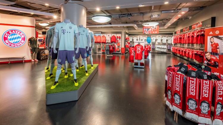 Bayern Munich will renovate a historic building to open its largest store