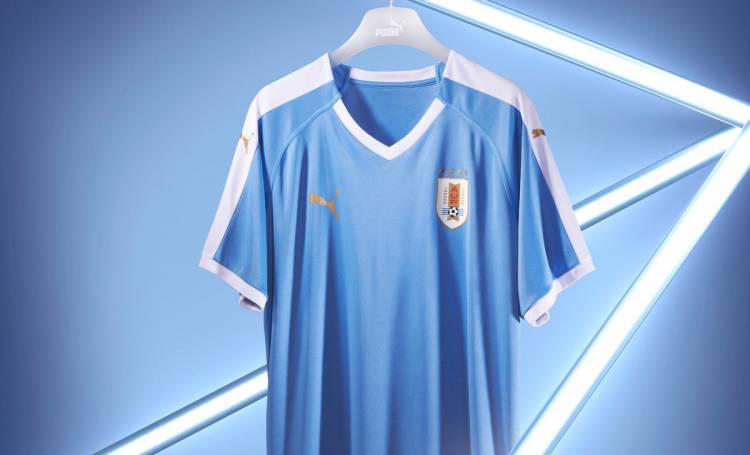 Puma presented the new jersey of Uruguay