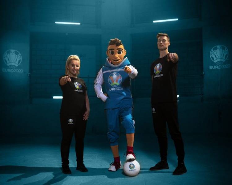 UEFA presented the official mascot of the Eurocopa 2020