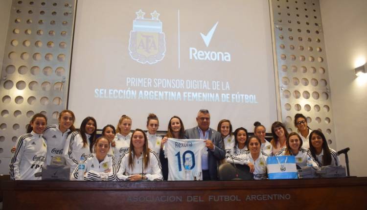 Rexona, sponsor digital de la Selección Argentina Femenina