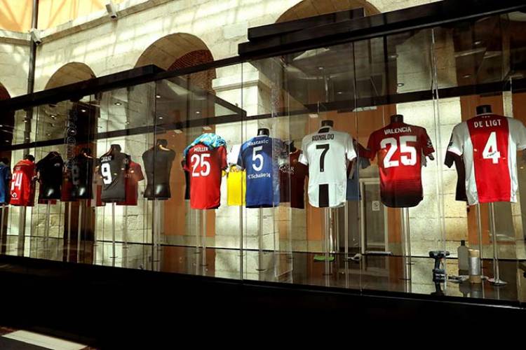 Madrid receives the exhibition "Champions Legends Gallery"