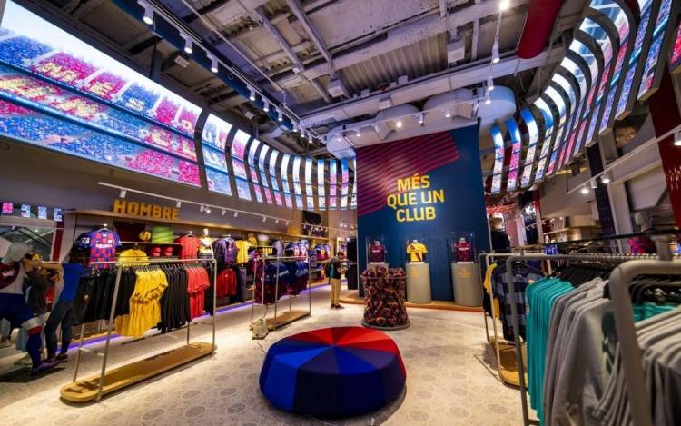 Barcelona opened its fifth official store 100% managed by the club