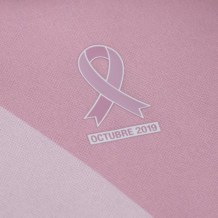 Umbro se une a la lucha contra el cáncer de mama