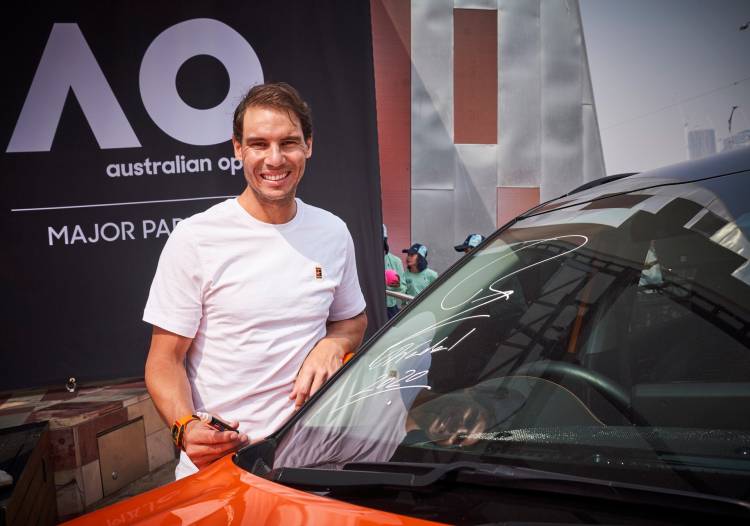 Nadal and Kia present the official vehicles of the Australian Open