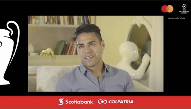 Radamel Falcao García surprised Scoatiabank and Colpatria clients