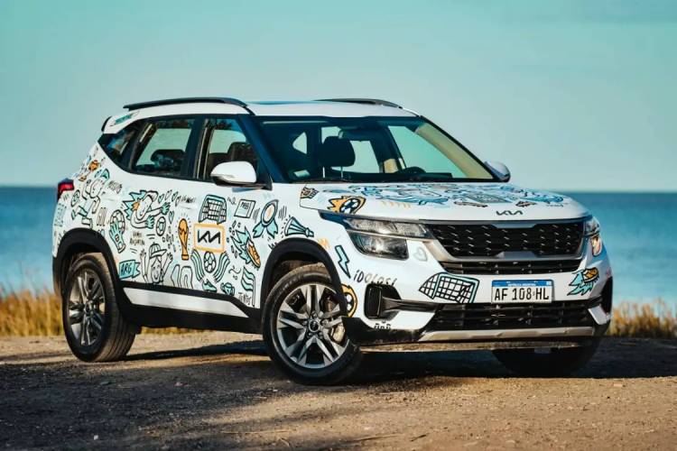 Kia presented the "Kialoneta" that will arrive in Buenos Aires to support the Argentine National Team