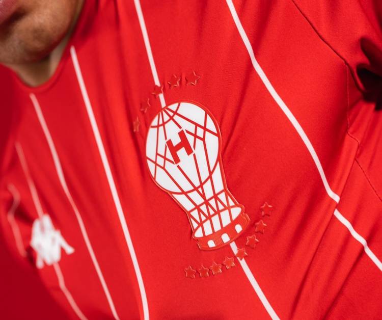 Kappa presenta la camiseta alternativa de Huracán