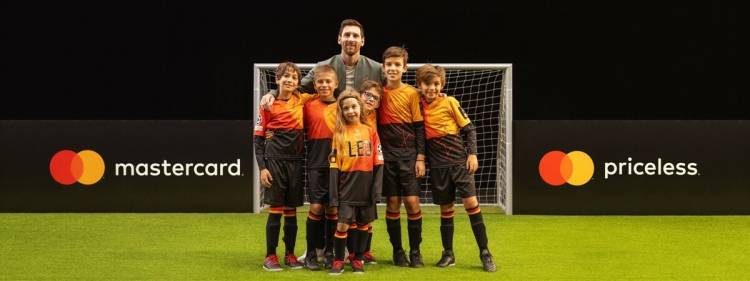 A 'Priceless' surprise from MasterCard for Leo Messi