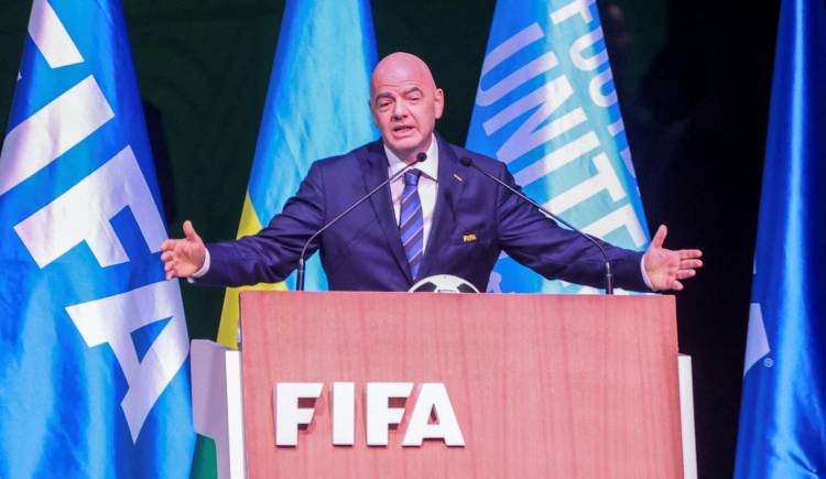 The FIFA congress unanimously re-elected Gianni Infantino as president and highlighted the positive balance of the 2019-2022 cycle