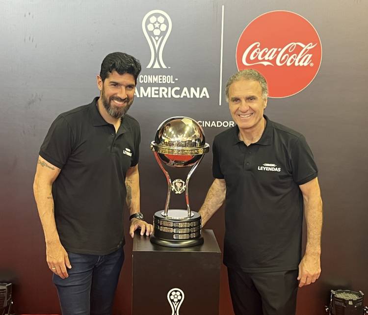 CONMEBOL Sudamericana and CONMEBOL Libertadores had the presence of their Legends