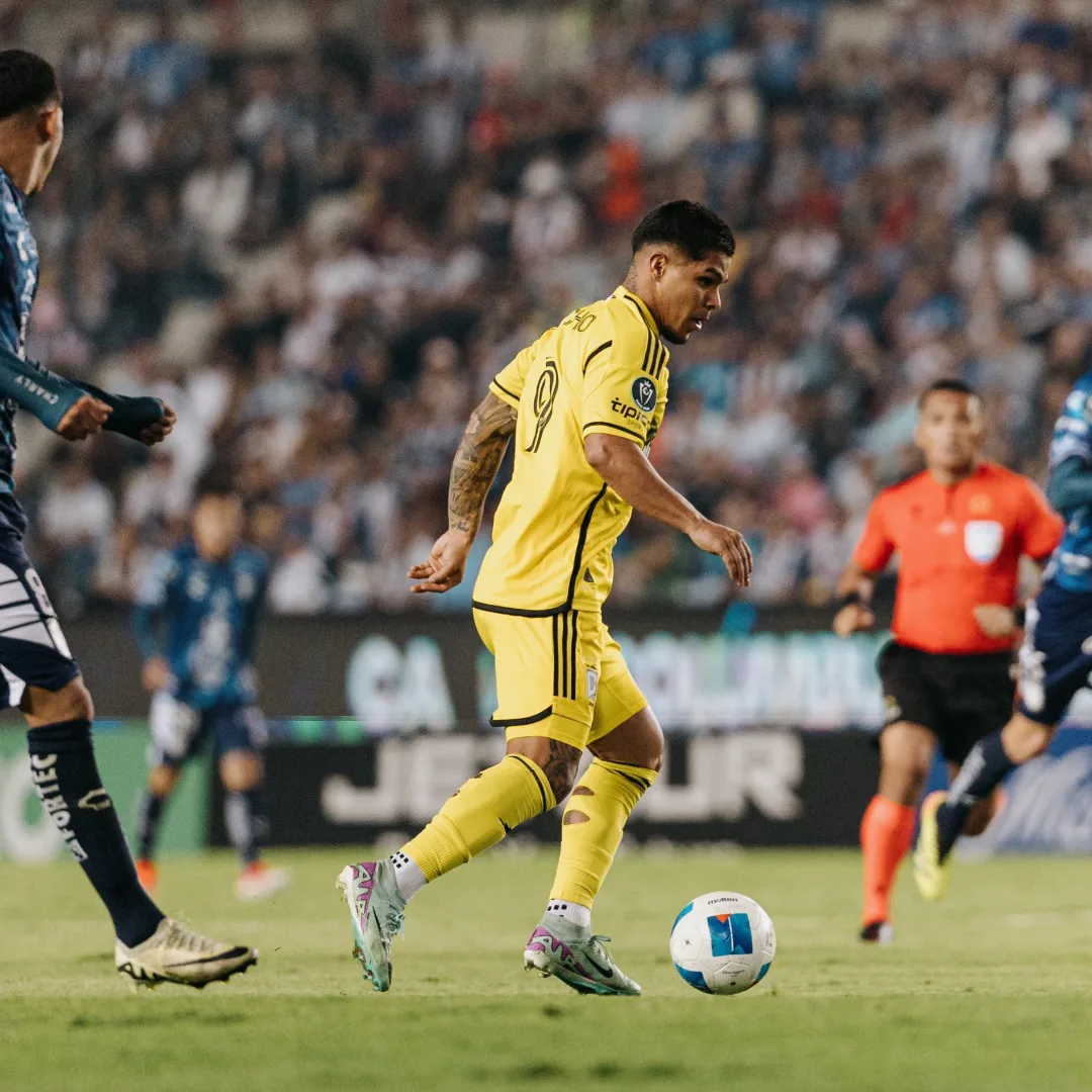 Los latinos lideran la lista de las camisetas más vendidas de la MLS 