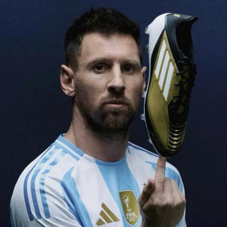 Adidas presentó los nuevos “F50 Messi triunfo dorado”