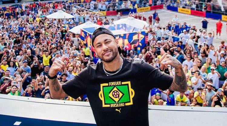 Neymar fue sensación en Los Angeles de la mano de PUMA