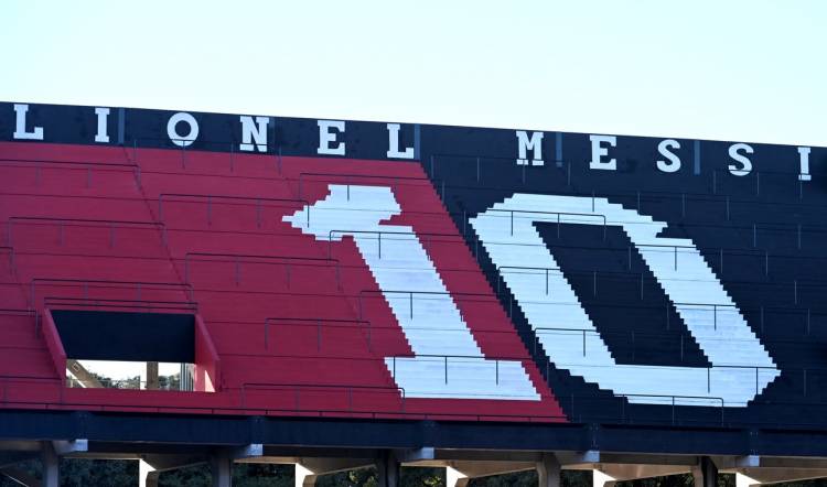 Newell’s Old Boys names a new stand “Lionel Messi”