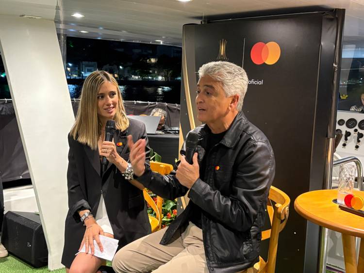 Bebeto starred in another Priceless moment in Rio de Janeiro