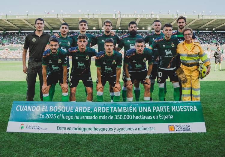 Racing de Santander presentó una camiseta para concientizar sobre los incendios forestales