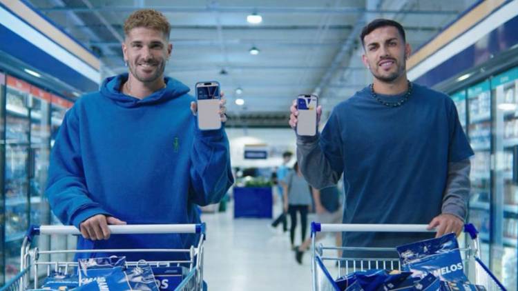 Rodrigo De Paul y Leandro Paredes protagonizan la nueva campaña de Visa