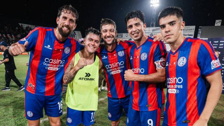  San Lorenzo lanzó su primera subasta de camisetas utilizadas en juego