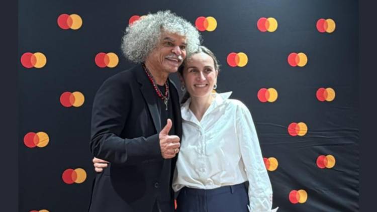  "Pibe" Valderrama surprises Mastercard guests in Miami