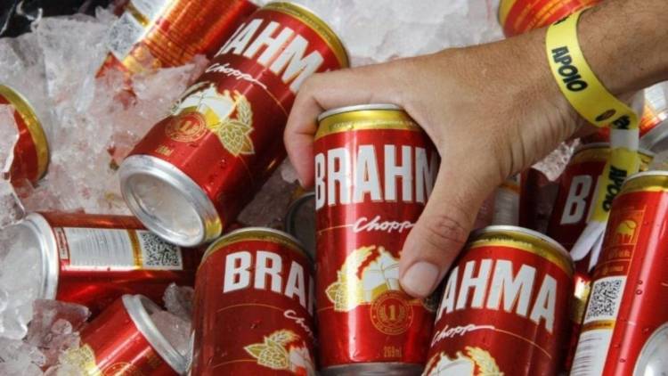 Brahma promete cerveza gratis si Brasil gana el Mundial